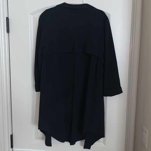 3/$40✨ Black jacket Cardigan - Picture 2 of 6